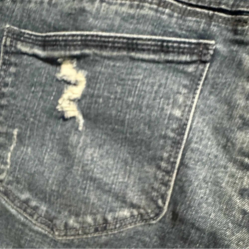 Democracy Distressed Blue Jean Shorts Size 12 - Picture 4 of 10